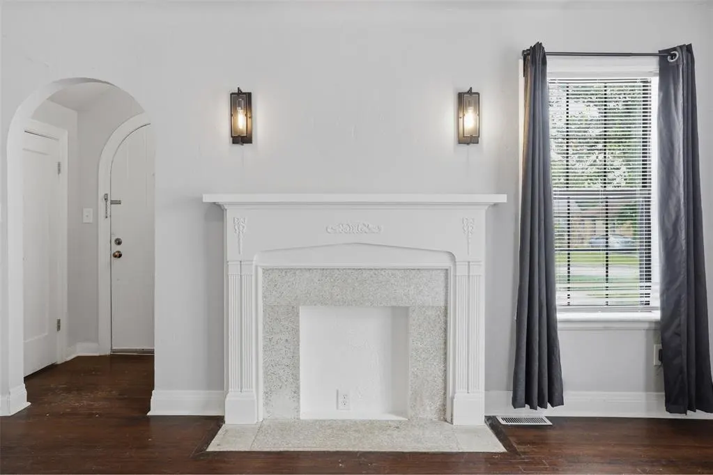 Photo 12 — 2120 NW 29th Street, Oklahoma City, OK 73107
