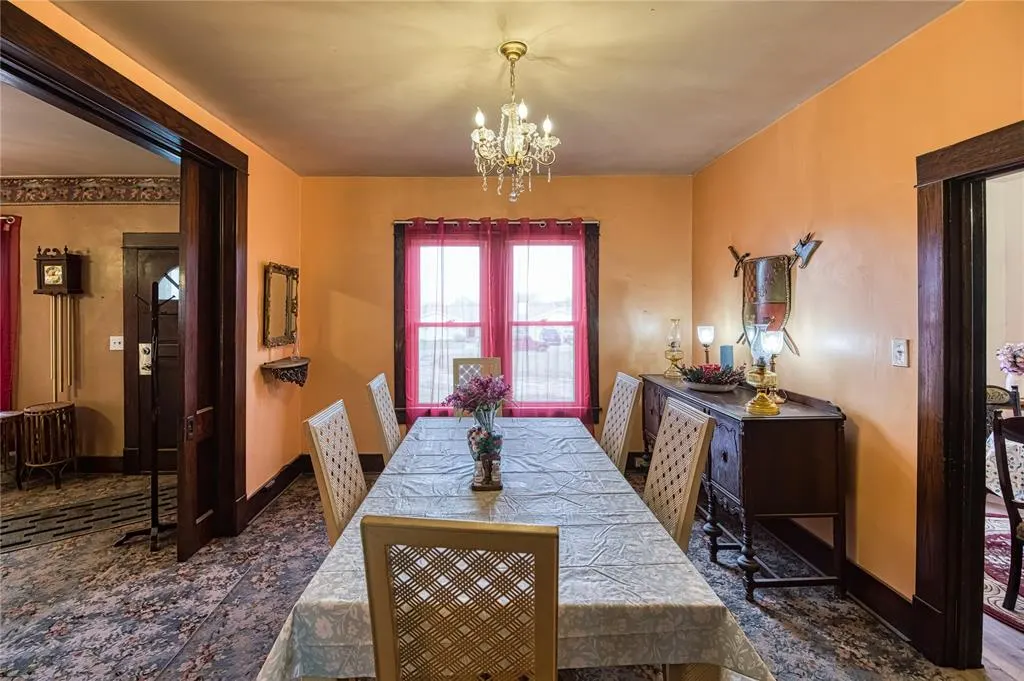 Photo 14 — 521 S Evans Avenue, Leedey, OK 73654