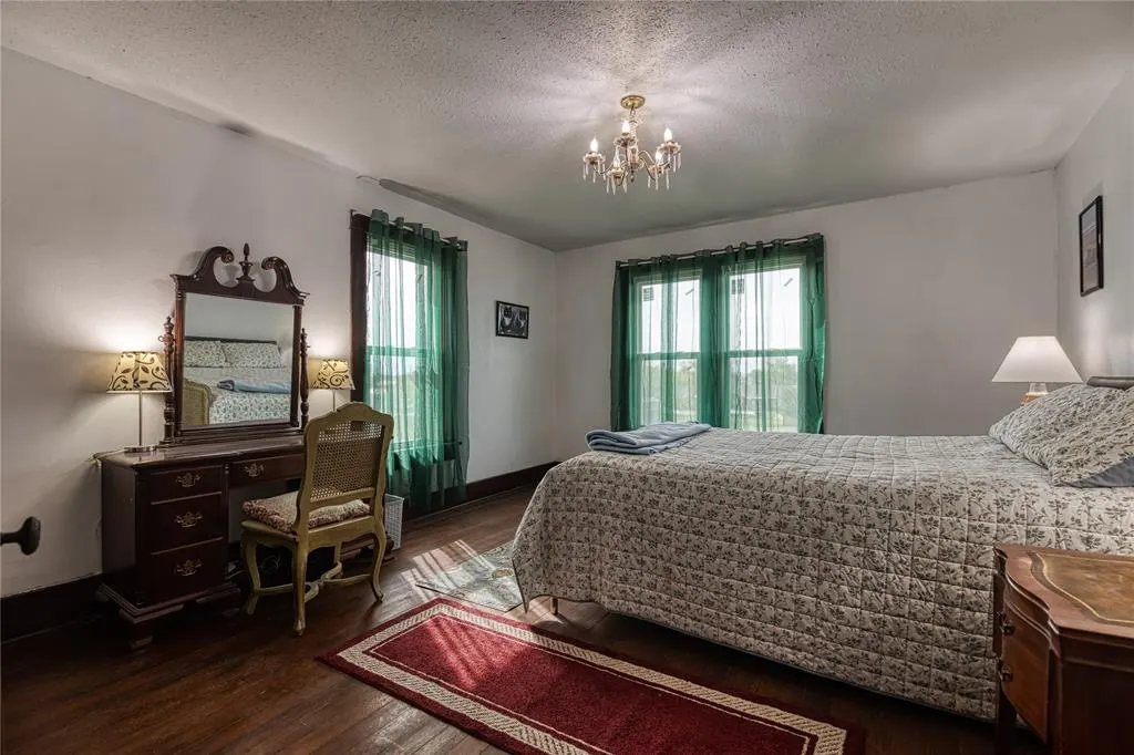 Photo 22 — 521 S Evans Avenue, Leedey, OK 73654