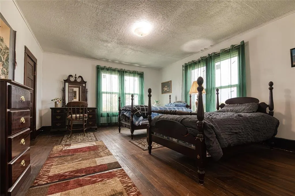 Photo 27 — 521 S Evans Avenue, Leedey, OK 73654