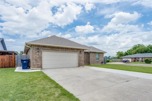 Photo 7 — 4916 Cinder Drive, Oklahoma City, OK 73135