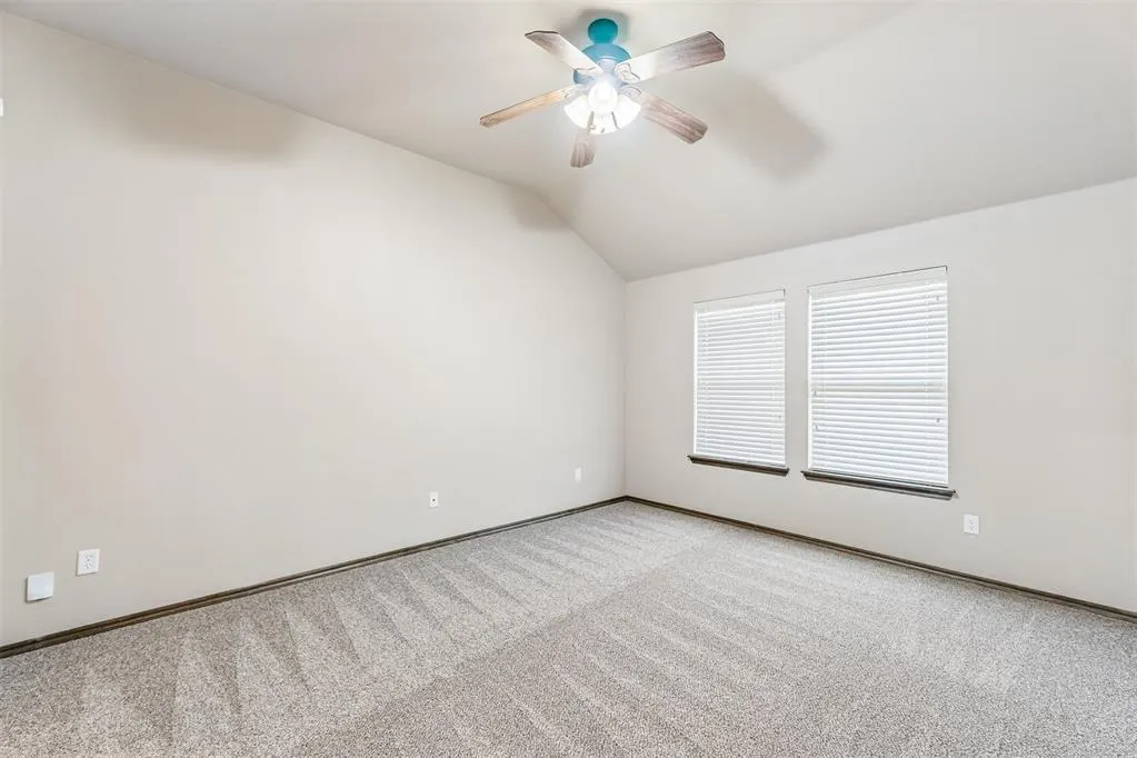 Photo 11 — 18301 Agua Drive, Edmond, OK 73012