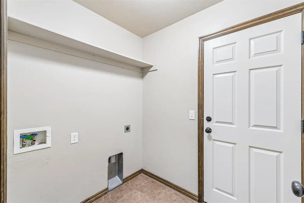 Photo 23 — 18301 Agua Drive, Edmond, OK 73012