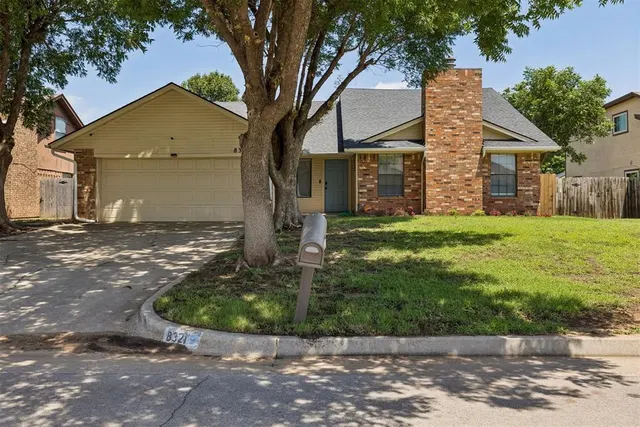 Photo 2 — 8321 NW 109th Terrace, Oklahoma City, OK 73162