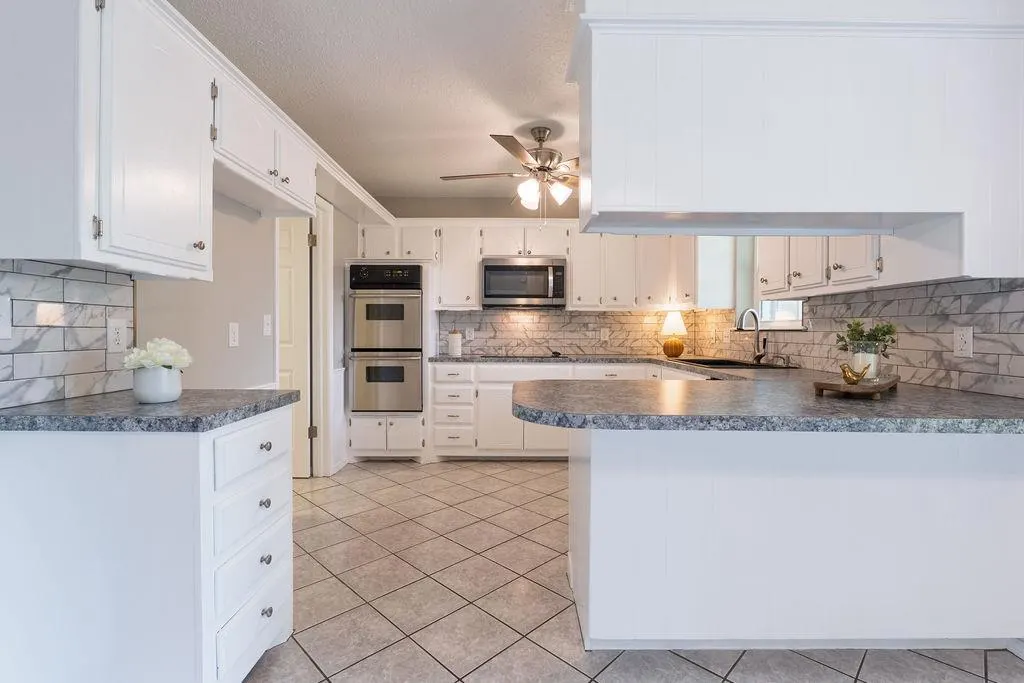 Photo 7 — 37709 Garretts Lake Road, Shawnee, OK 74804