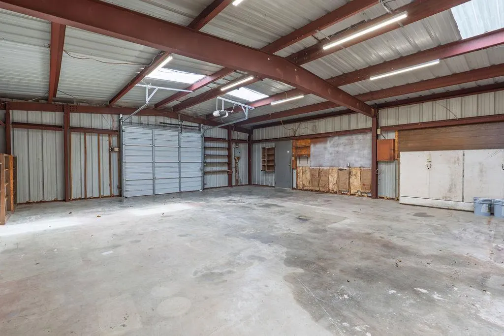 Photo 32 — 37709 Garretts Lake Road, Shawnee, OK 74804