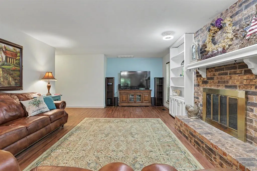 Photo 4 — 3950 W Charter Oak Road, Edmond, OK 73034