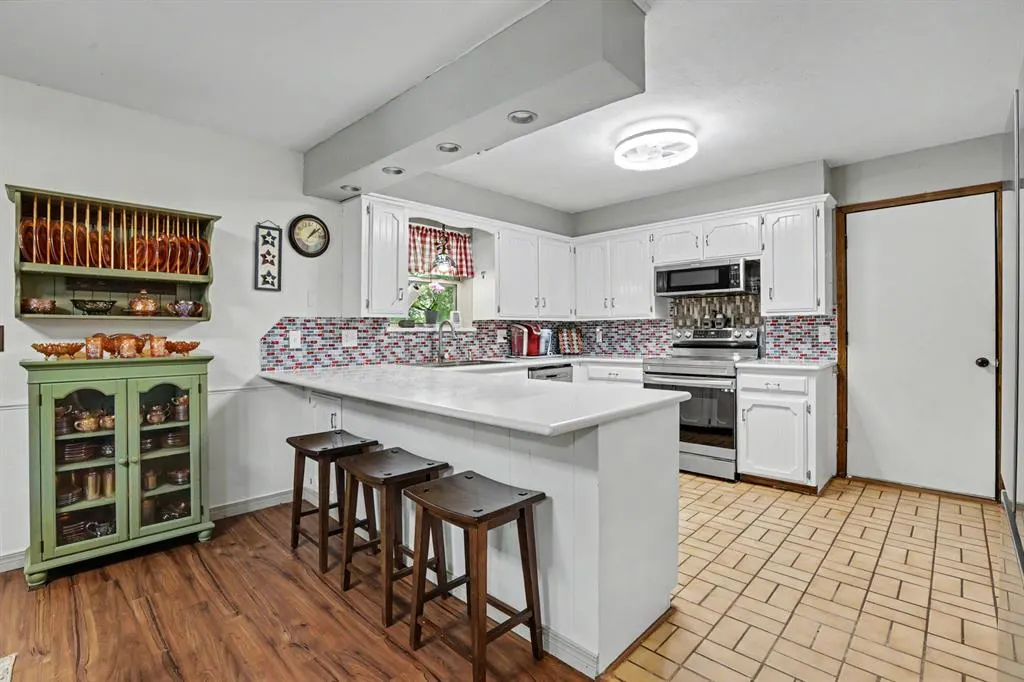 Photo 6 — 3950 W Charter Oak Road, Edmond, OK 73034