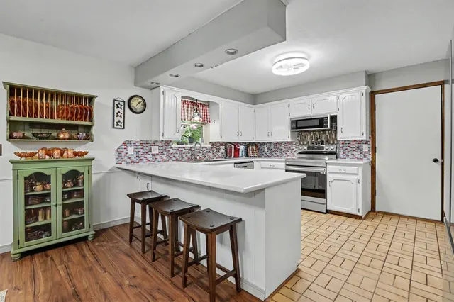 Photo 6 — 3950 W Charter Oak Road, Edmond, OK 73034