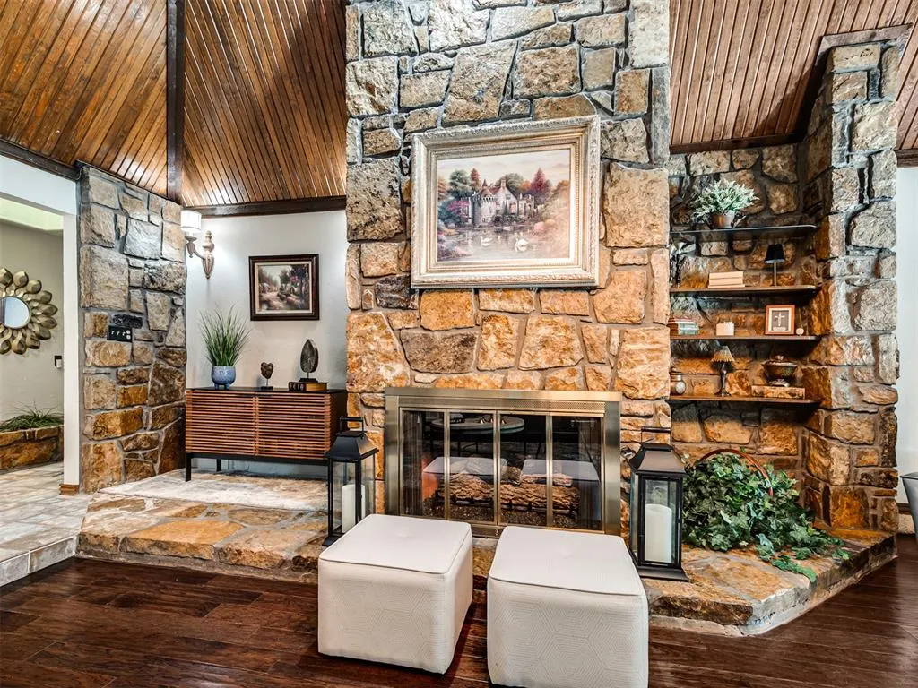 Photo 8 — 10913 Abbeywood, Oklahoma City, OK 73170
