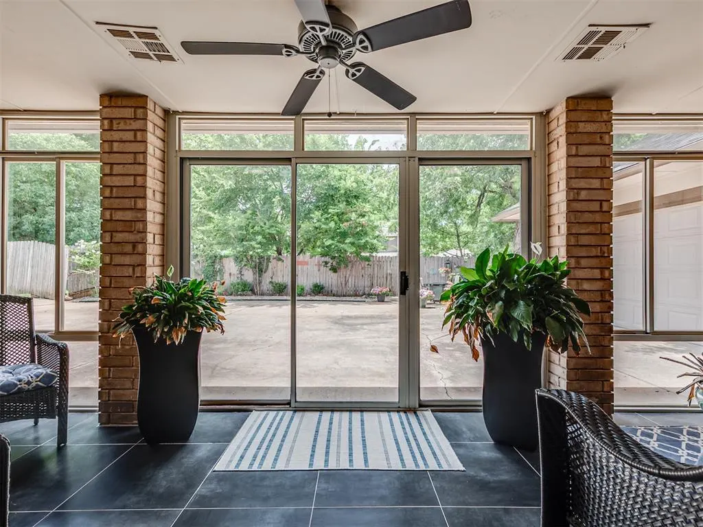 Photo 11 — 10913 Abbeywood, Oklahoma City, OK 73170