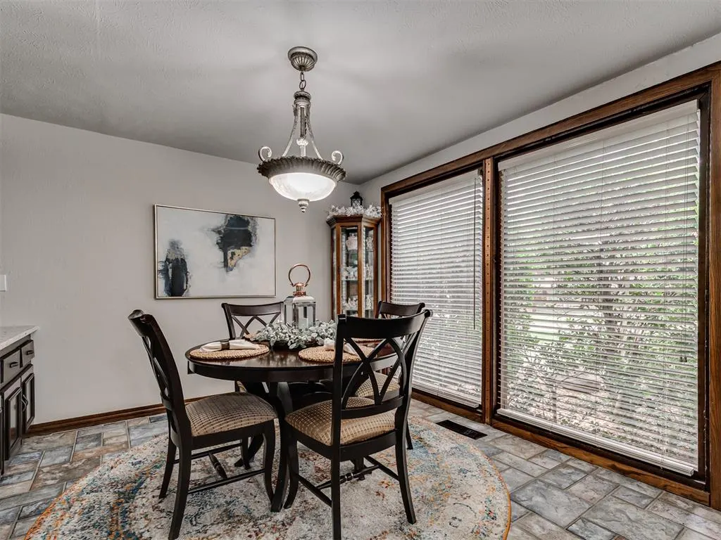 Photo 20 — 10913 Abbeywood, Oklahoma City, OK 73170