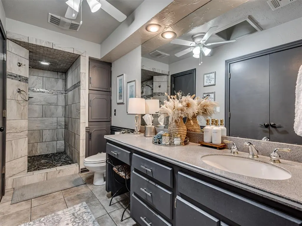 Photo 27 — 10913 Abbeywood, Oklahoma City, OK 73170