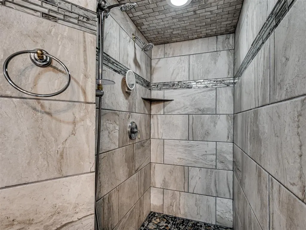 Photo 28 — 10913 Abbeywood, Oklahoma City, OK 73170