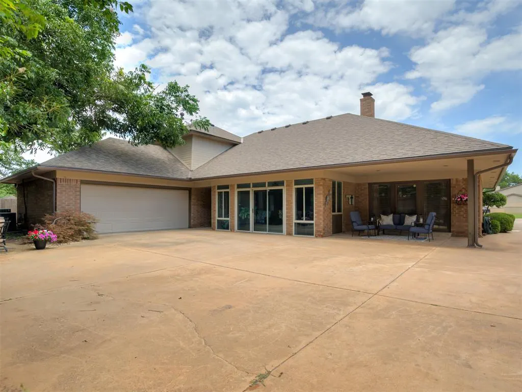 Photo 39 — 10913 Abbeywood, Oklahoma City, OK 73170