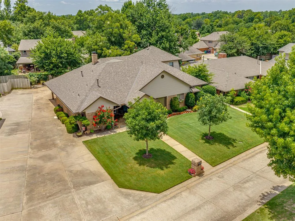 Photo 42 — 10913 Abbeywood, Oklahoma City, OK 73170
