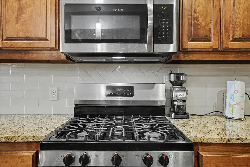 Photo 22 — 2104 Buffalo Lane, Altus, OK 73521