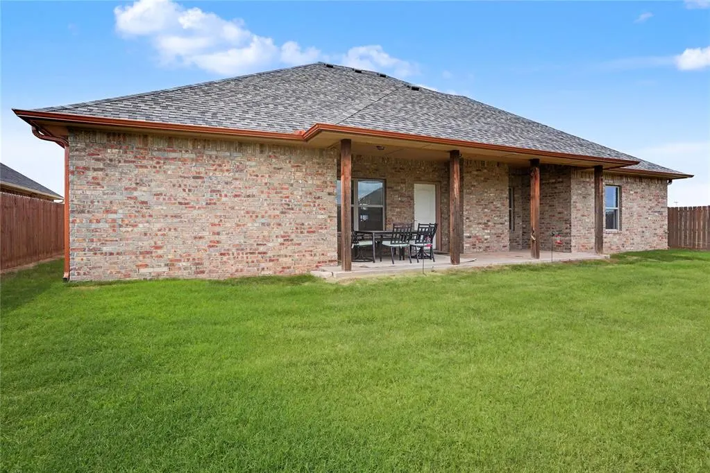 Photo 47 — 2104 Buffalo Lane, Altus, OK 73521