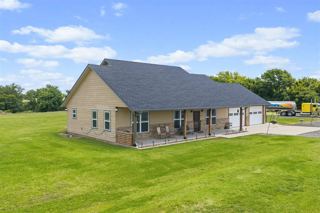 Photo 4 — 28617 HWY 7 Highway, Davis, OK 73030