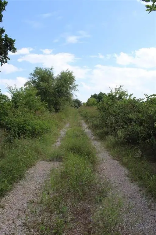 Photo 14 — 1866 Dolberg Road, Sulphur, OK 73086
