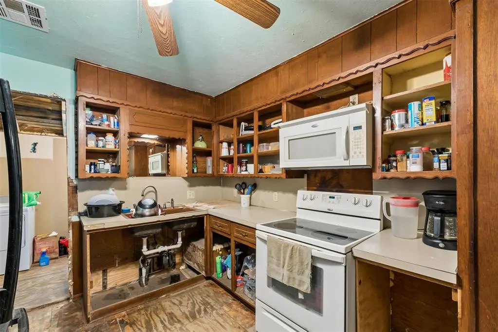 Photo 9 — 411 Iowa Street, Norman, OK 73069