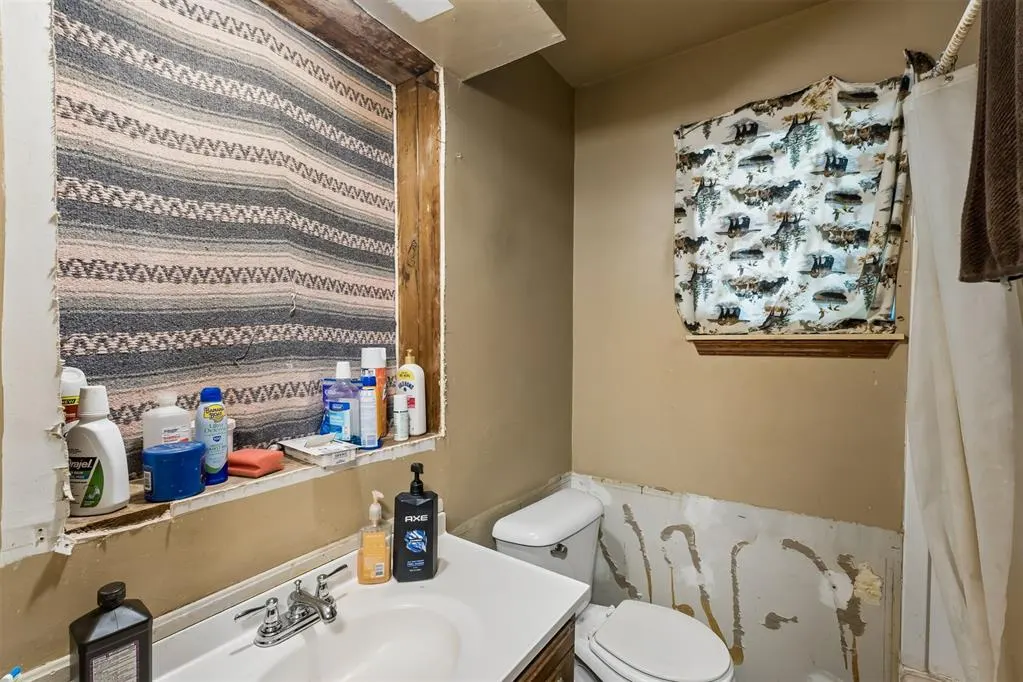 Photo 14 — 411 Iowa Street, Norman, OK 73069