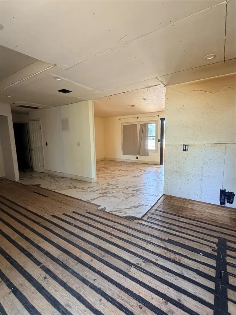 Photo 4 — 1201 SW 49th Street, Oklahoma City, OK 73109