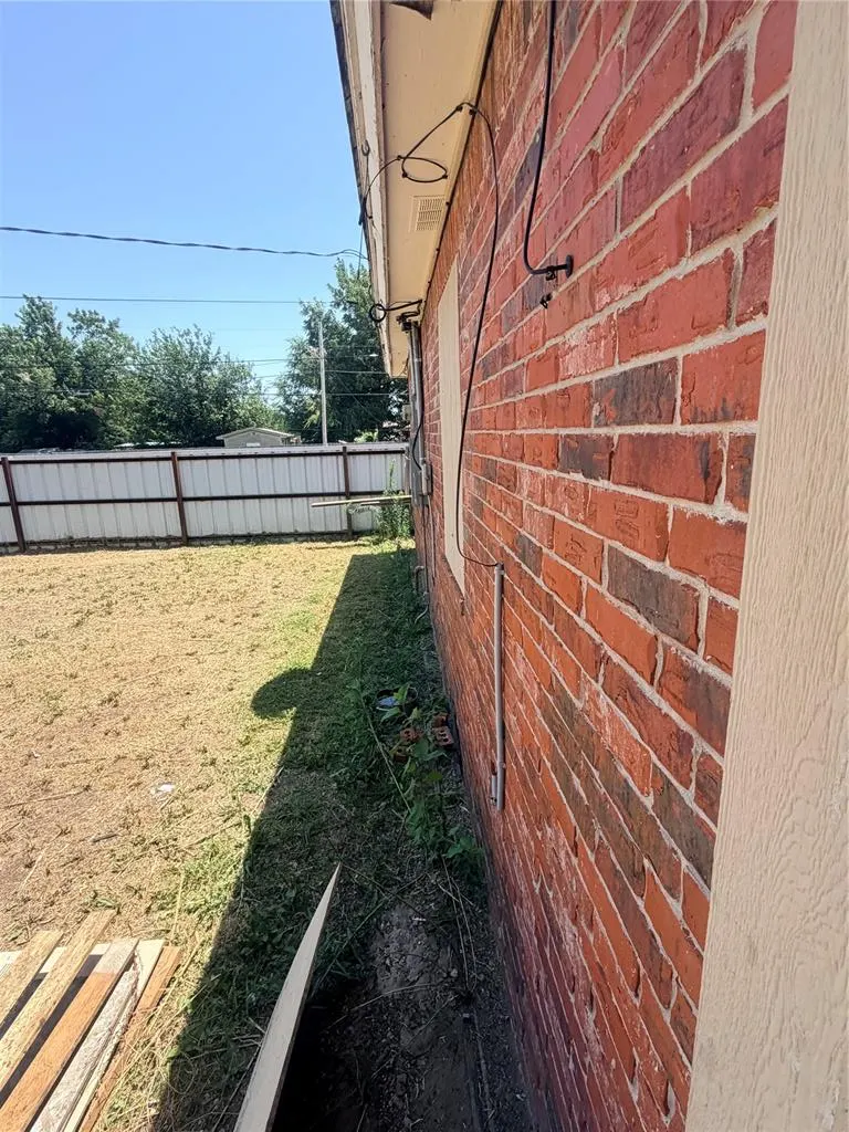 Photo 10 — 1201 SW 49th Street, Oklahoma City, OK 73109
