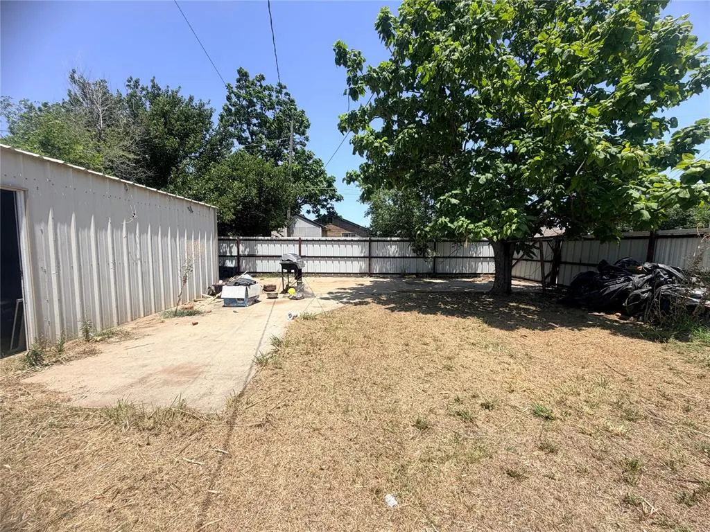 Photo 13 — 1201 SW 49th Street, Oklahoma City, OK 73109