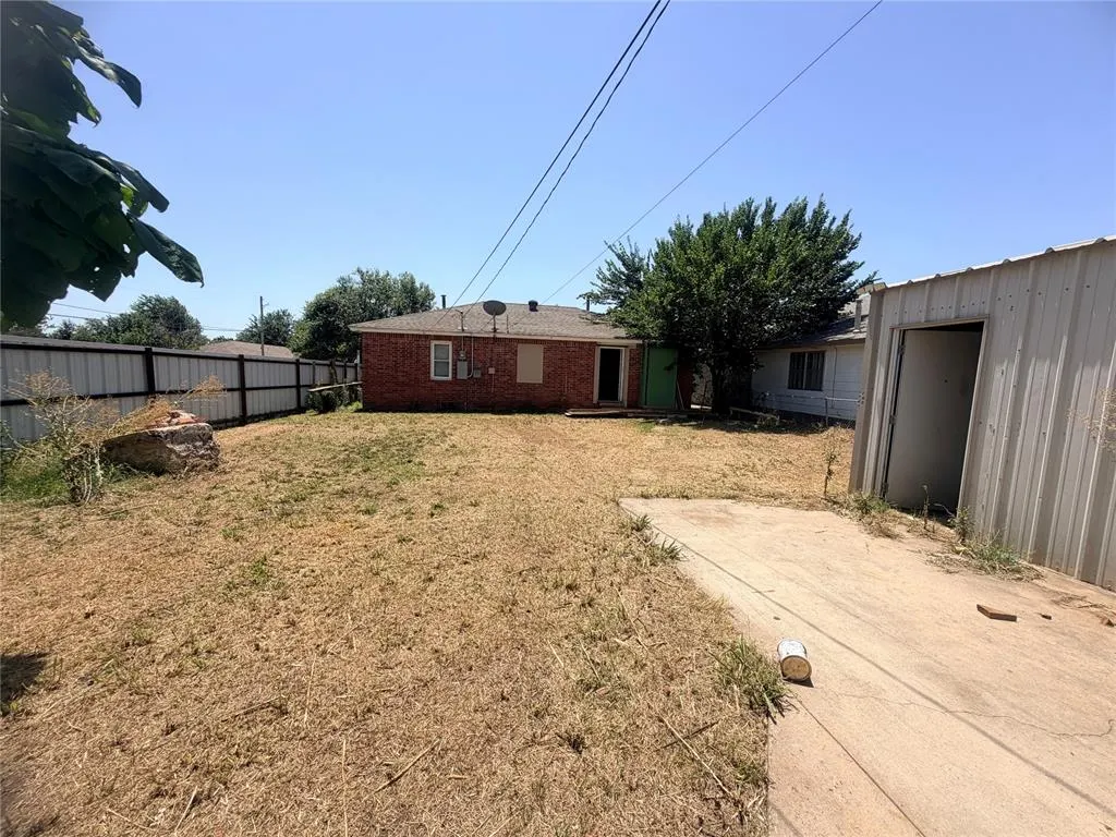 Photo 15 — 1201 SW 49th Street, Oklahoma City, OK 73109