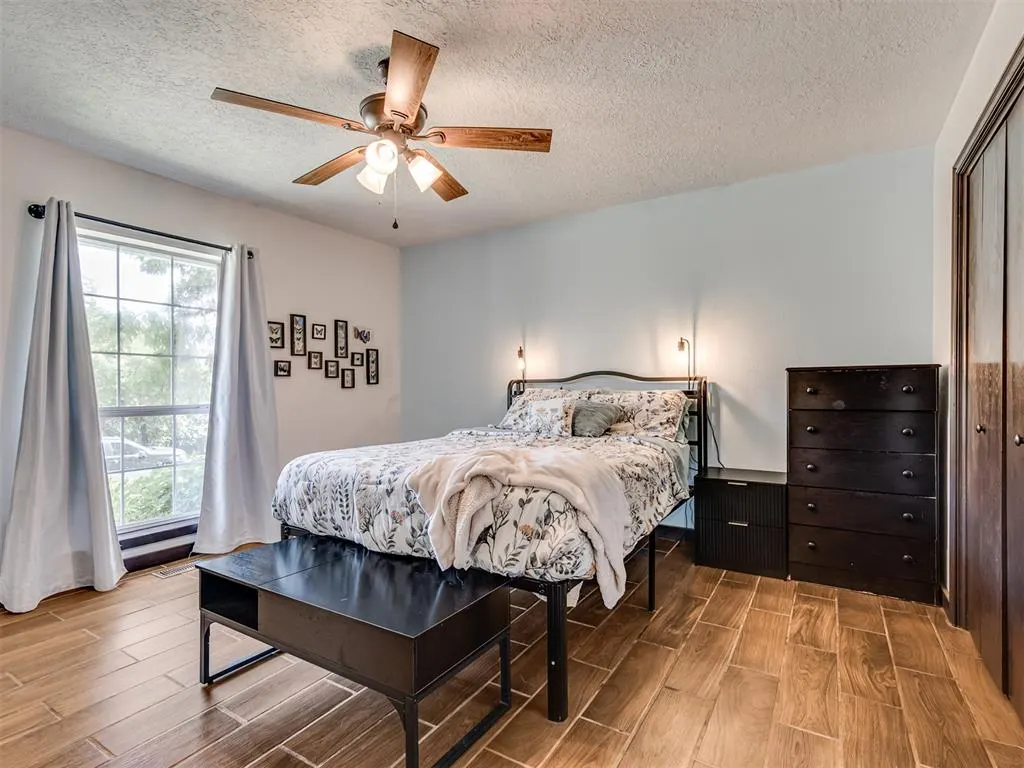 Photo 12 — 12917 Olympia Drive, Oklahoma City, OK 73165