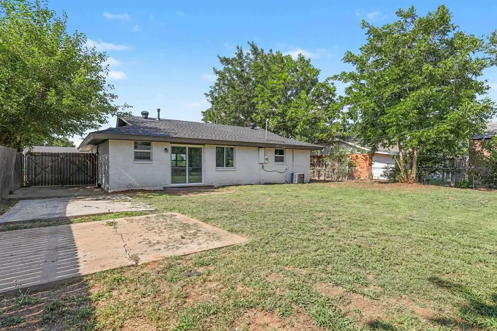 Photo 13 — 2800 SW 79th Street, Oklahoma City, OK 73159
