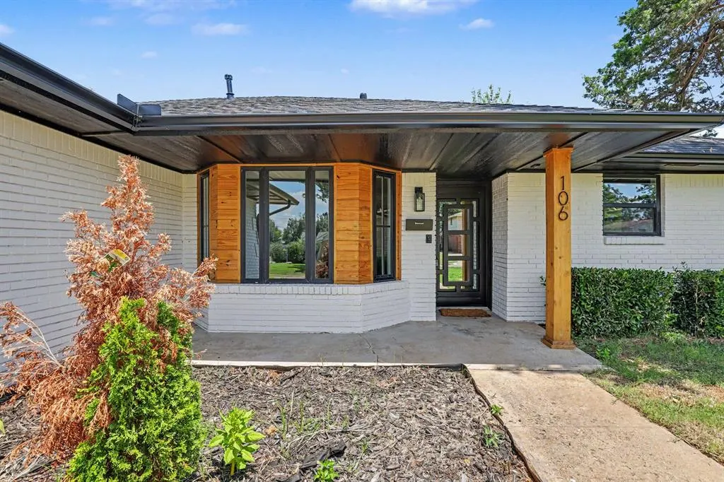 Photo 2 — 106 Briarwood Street, Oklahoma City, OK 73160