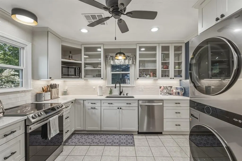 Photo 11 — 1226 Camden Way, Norman, OK 73069