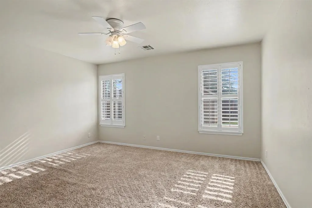 Photo 11 — 12909 Condor Street, Oklahoma City, OK 73170