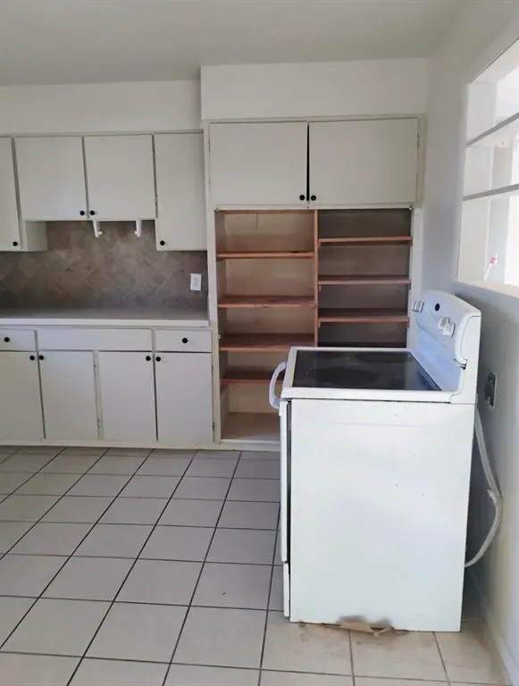 Photo 5 — 2216 Dixon Road, Choctaw, OK 73020