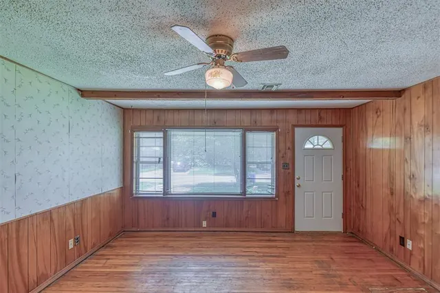 Photo 5 — 412 Moiselle Street, Midwest City, OK 73110