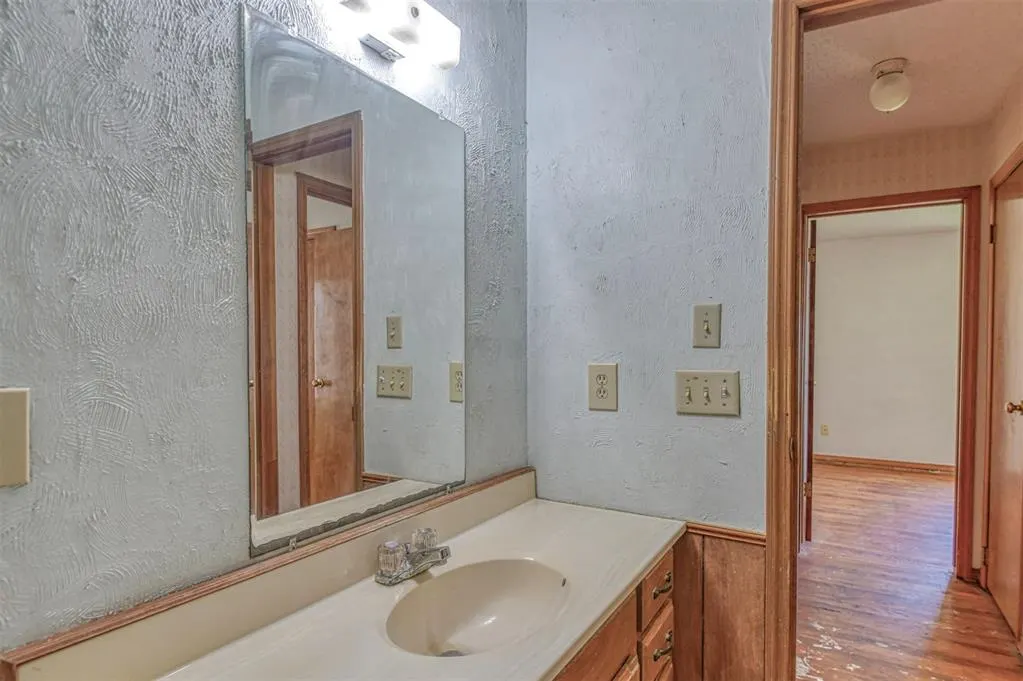 Photo 20 — 412 Moiselle Street, Midwest City, OK 73110
