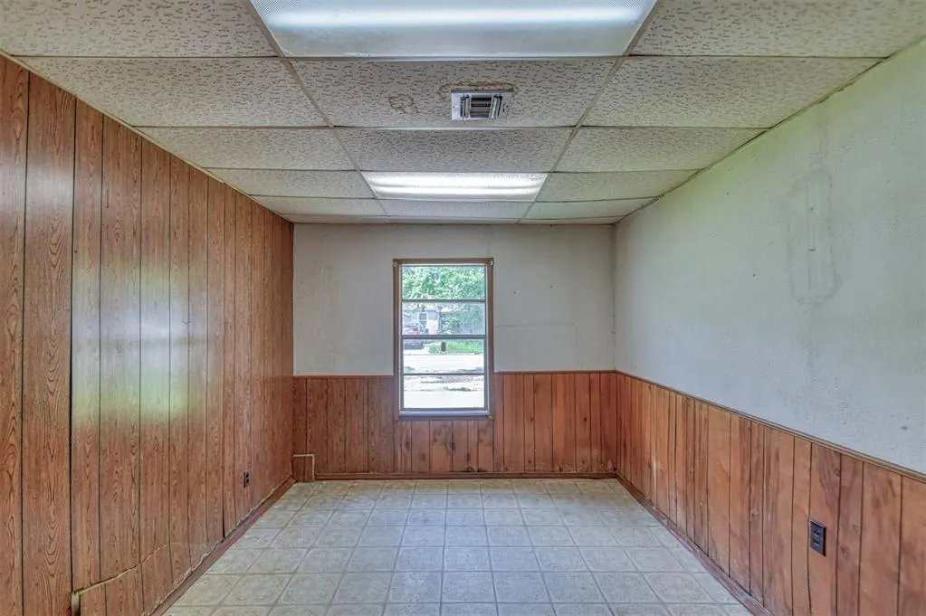 Photo 28 — 412 Moiselle Street, Midwest City, OK 73110