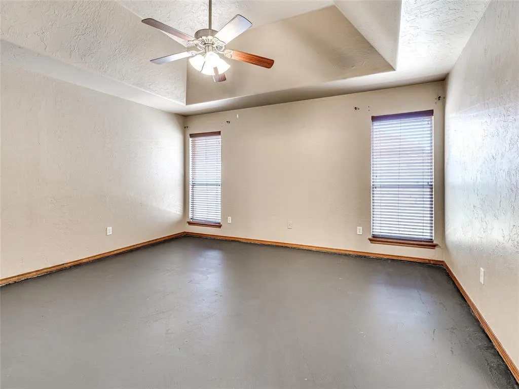 Photo 20 — 2524 Kingsley Lane, Oklahoma City, OK 73128