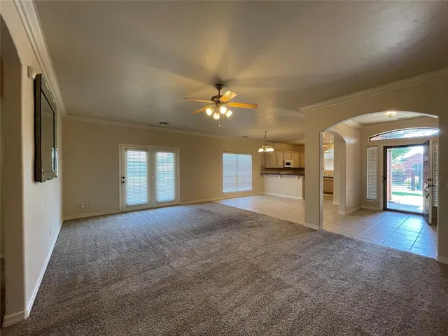 Photo 7 — 9621 Montclaire Drive, Midwest City, OK 73130