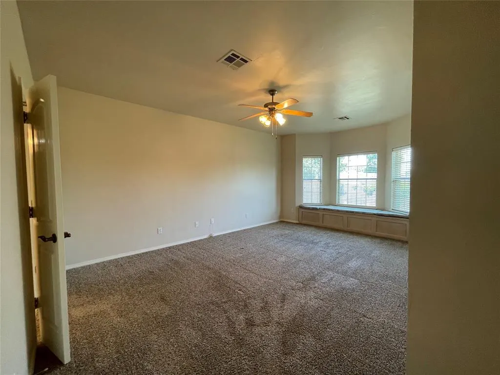 Photo 19 — 9621 Montclaire Drive, Midwest City, OK 73130