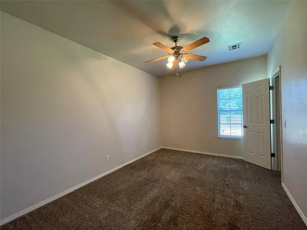 Photo 30 — 9621 Montclaire Drive, Midwest City, OK 73130
