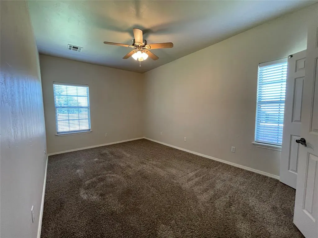Photo 33 — 9621 Montclaire Drive, Midwest City, OK 73130
