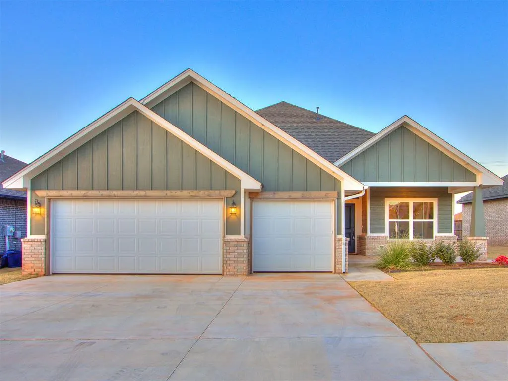 Front exterior — 3309 NW 178th Terrace, Edmond, OK 73012