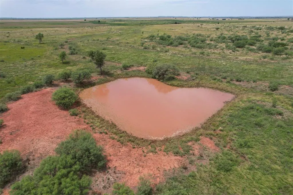 Photo 12 — 1550 E County Road, Mangum, OK 73554