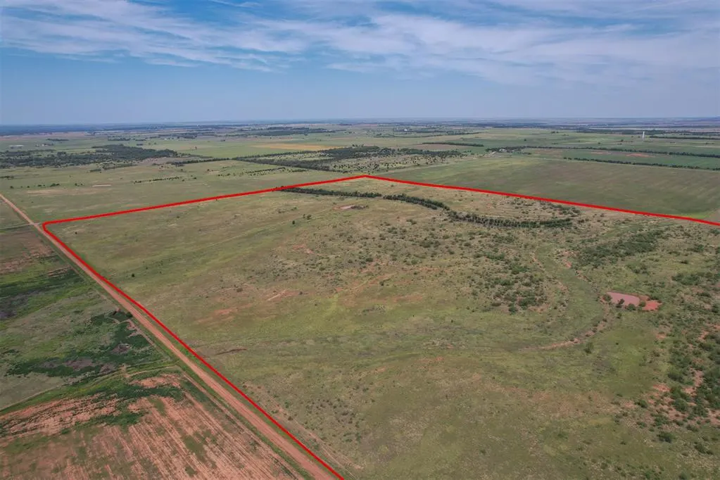 Photo 26 — 1550 E County Road, Mangum, OK 73554