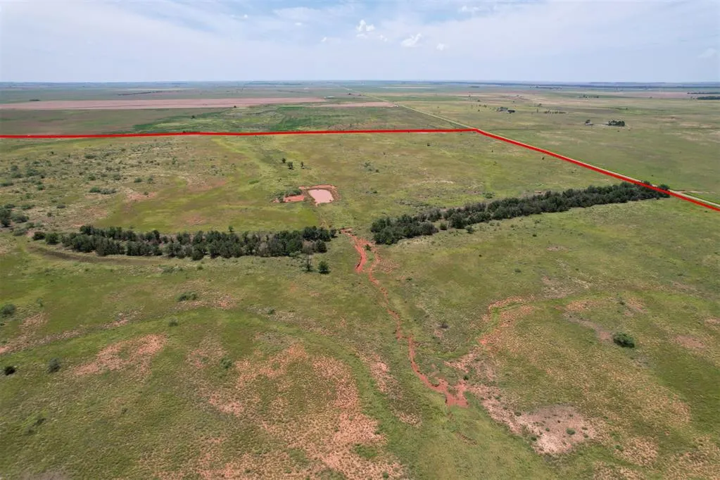 Photo 35 — 1550 E County Road, Mangum, OK 73554