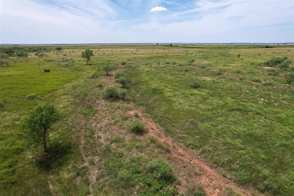 Photo 38 — 1550 E County Road, Mangum, OK 73554