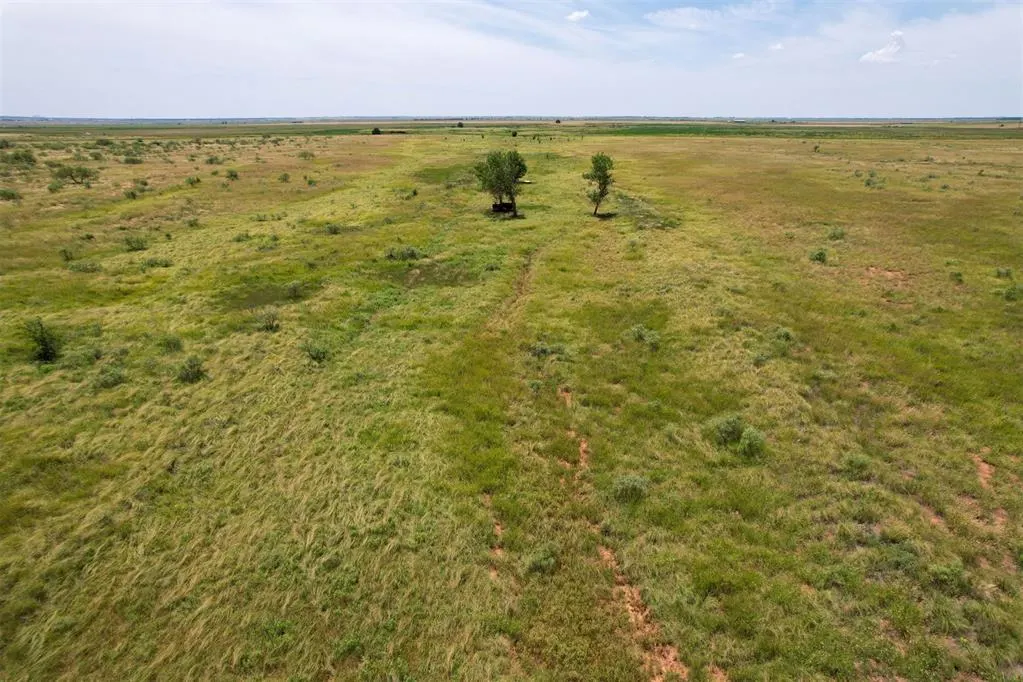 Photo 45 — 1550 E County Road, Mangum, OK 73554